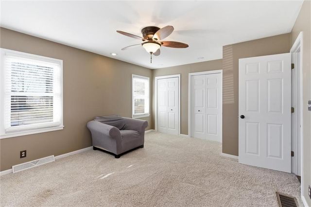 407 Glendale Road, Liberty, MO 64068