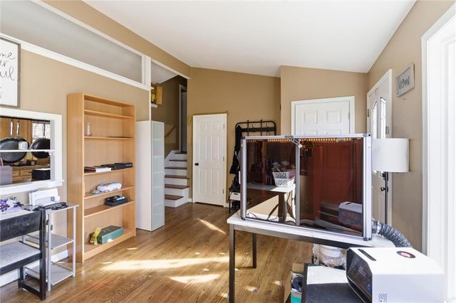 407 Glendale Road, Liberty, MO 64068