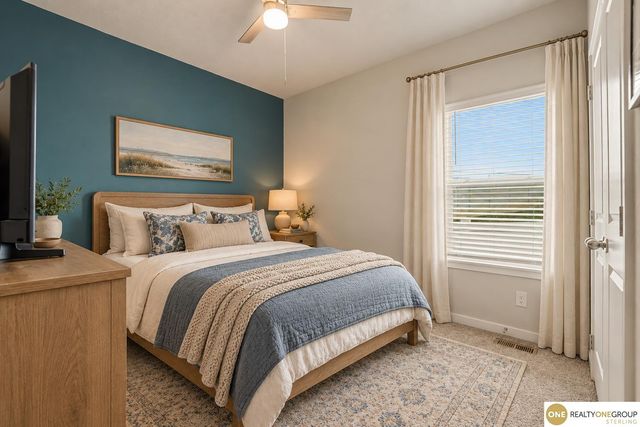 17511 Virginia Street, Omaha, NE 68136