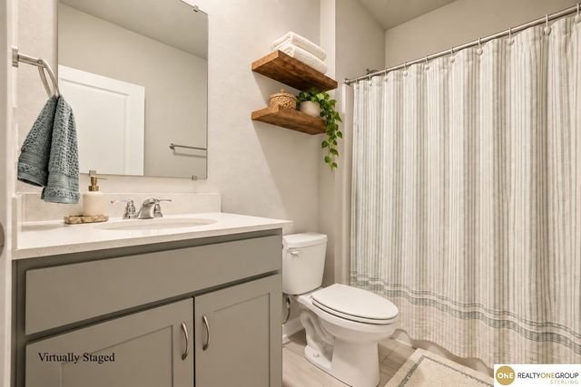 17511 Virginia Street, Omaha, NE 68136