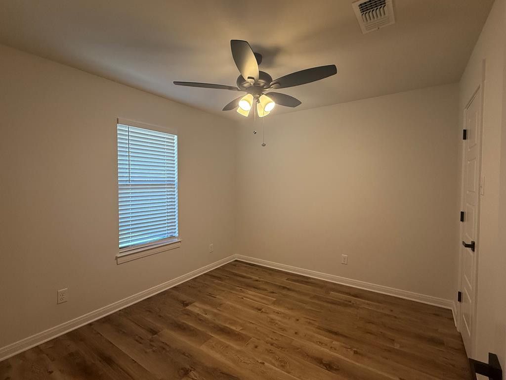 Image 16 of property listing at 6125 Forest Hill Drive, San Angelo, TX 76904