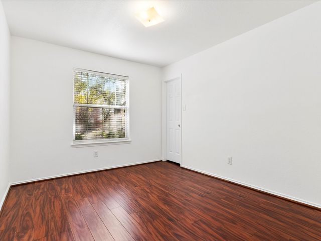 11813 Ponderosa Pine Drive, Fort Worth, TX 76244