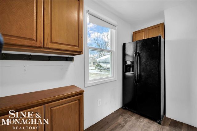 800 Ruskin Avenue, Algonac, MI 48001