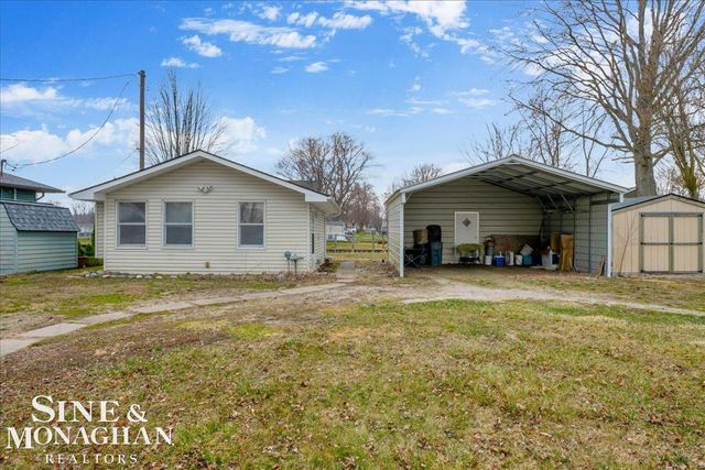 800 Ruskin Avenue, Algonac, MI 48001