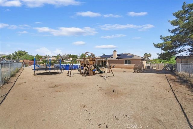 16461 Fremontia, Hesperia, CA 92345