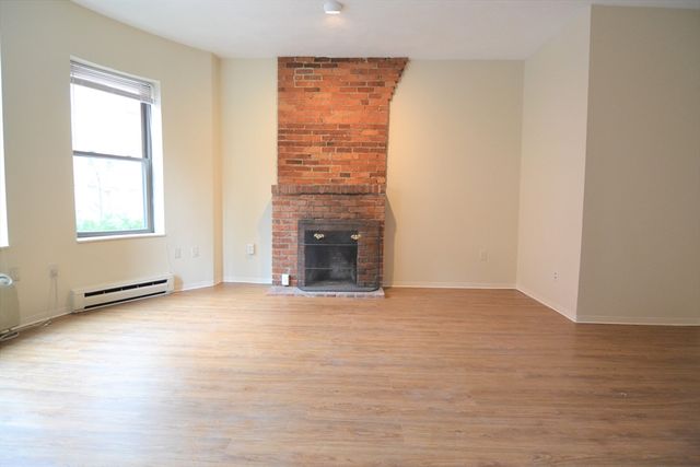 67 St. Germain 35-PE, Boston, MA 02115