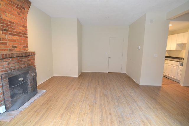 67 St. Germain 35-PE, Boston, MA 02115