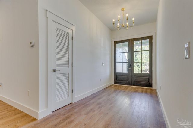 5439 Stagecoach Trl, Gulf Breeze, FL 32563