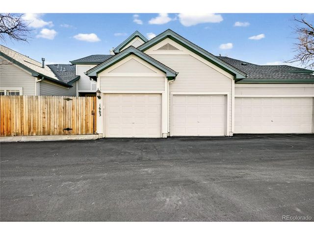 1663 S Emporia Ct, Aurora, CO 80247