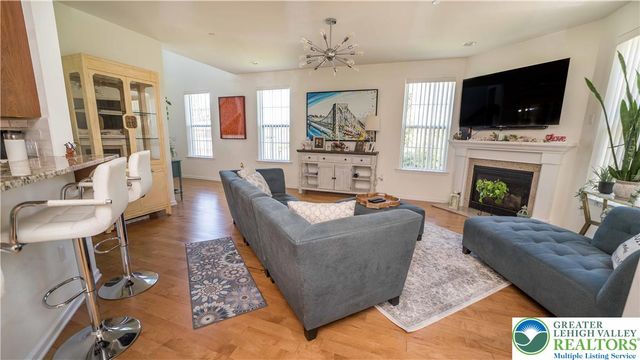 4368 Lenni Circle, Upper Milford Twp, PA 18049