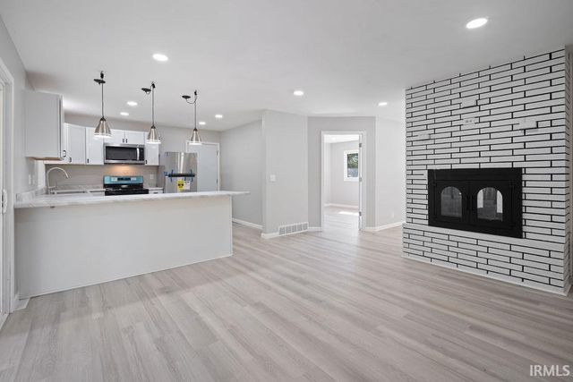 4408 ROSEWOOD Drive, Kokomo, IN 46901