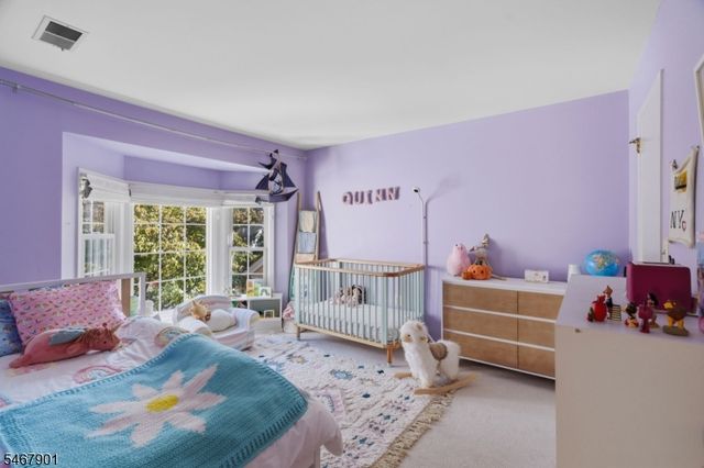150 Dezenzo Ln, West Orange Twp., NJ 07052