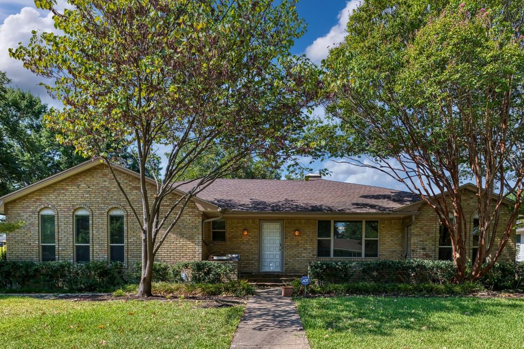 6342 Annapolis Lane, Dallas, TX 75214
