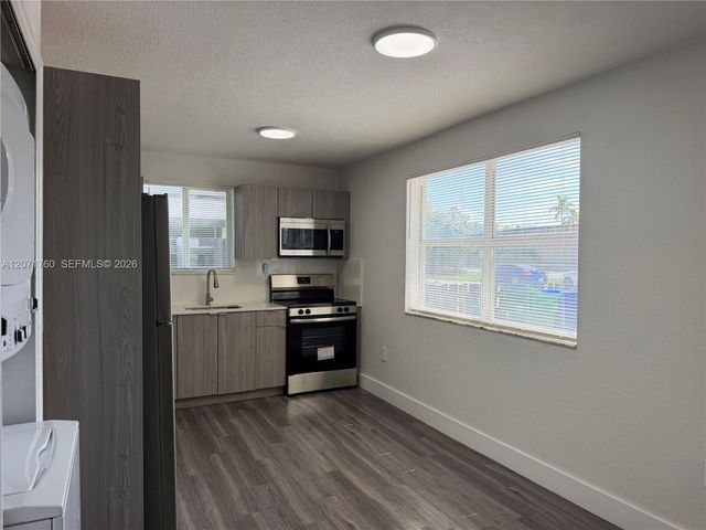 580 NW 58th Street, Miami, FL 33127