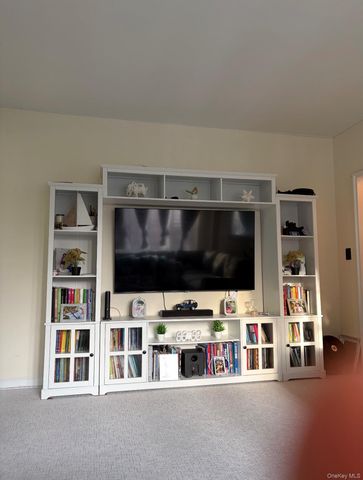 210 Pelham Road 5L, New Rochelle, NY 10805