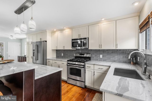 119 PENNSYLVANIA AVE, Yardley, PA 19067