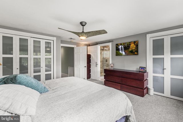 119 PENNSYLVANIA AVE, Yardley, PA 19067