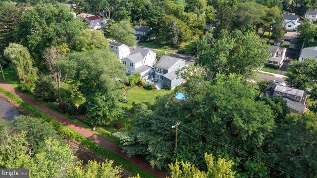 119 PENNSYLVANIA AVE, Yardley, PA 19067