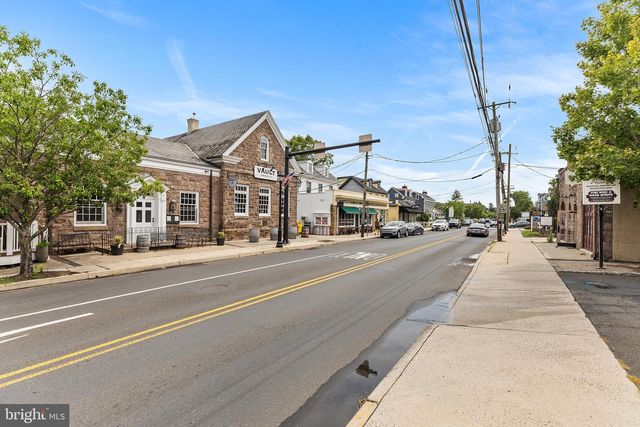 119 PENNSYLVANIA AVE, Yardley, PA 19067