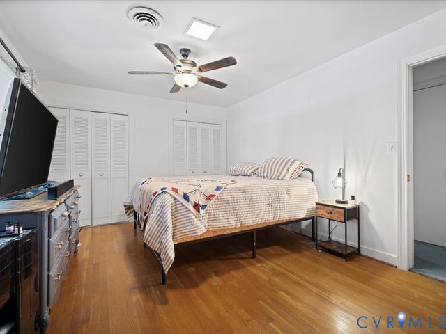 222 Homestead Dr, Colonial Heights, VA 23834