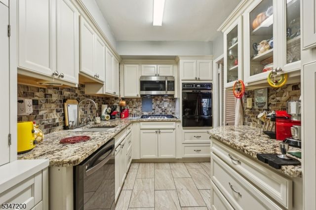 276 Prospect St 4H, East Orange City, NJ 07017
