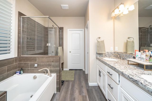 2811 Boxcar Dr, Rocklin, CA 95765