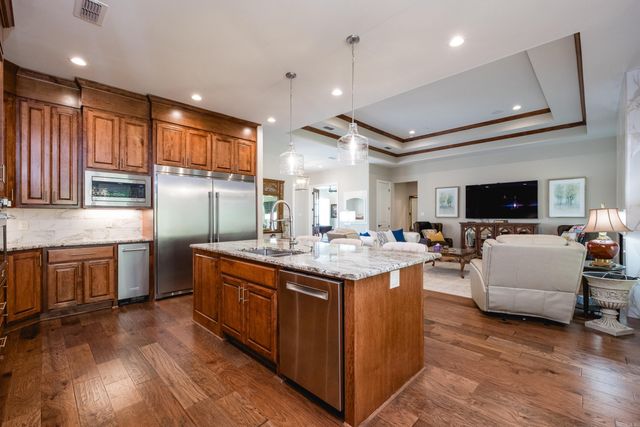 18 Falstone Drive, Little Rock, AR 72223