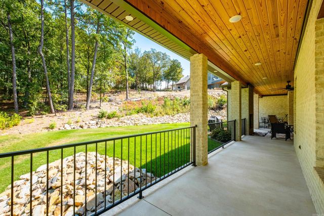 18 Falstone Drive, Little Rock, AR 72223