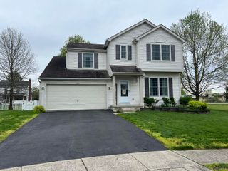 359 Quail Run Court, Newark, OH 43055