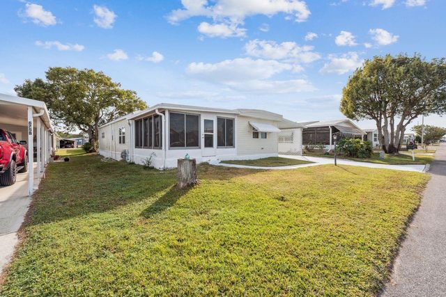 6756 KENSINGTON DRIVE NE, Winter Haven, FL 33881