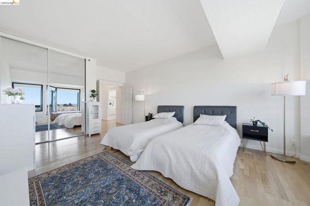 6363 Christie Ave 606, Emeryville, CA 94608