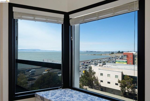 6363 Christie Ave 606, Emeryville, CA 94608