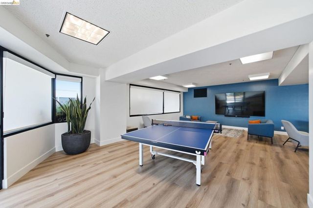 6363 Christie Ave 606, Emeryville, CA 94608