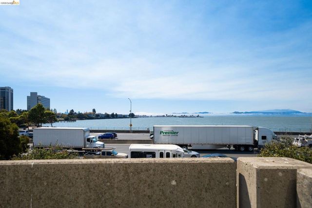 6363 Christie Ave 606, Emeryville, CA 94608