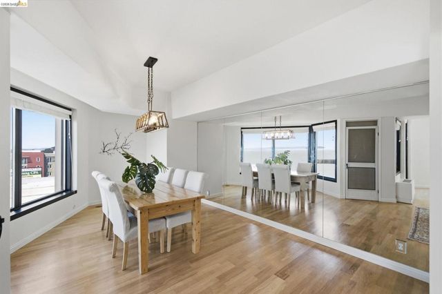 6363 Christie Ave 606, Emeryville, CA 94608