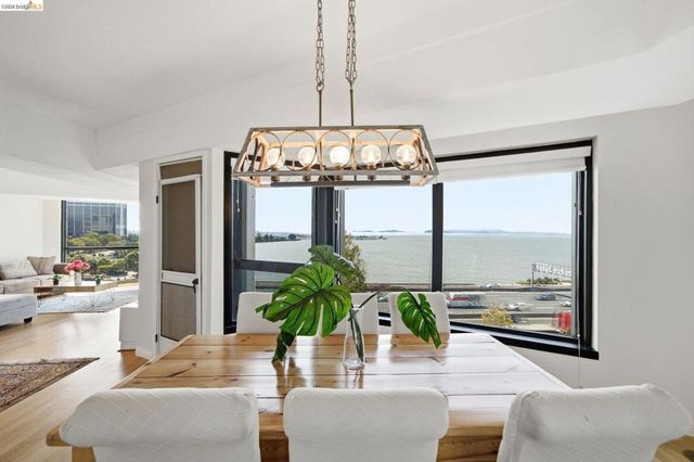 6363 Christie Ave 606, Emeryville, CA 94608