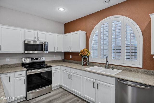 4777 E NARROWLEAF Drive, Gilbert, AZ 85298