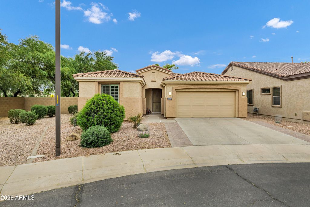 4777 E NARROWLEAF Drive, Gilbert, AZ 85298