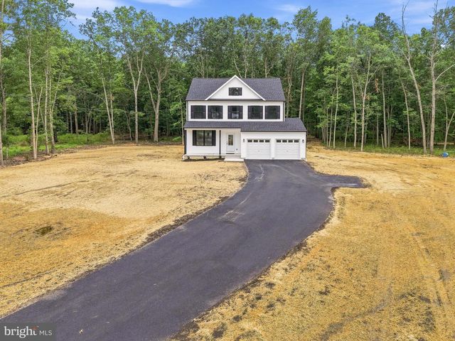 102 BLUE ANCHOR RD, Sicklerville, NJ 08081