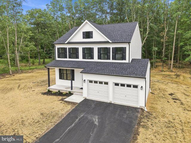 102 BLUE ANCHOR RD, Sicklerville, NJ 08081