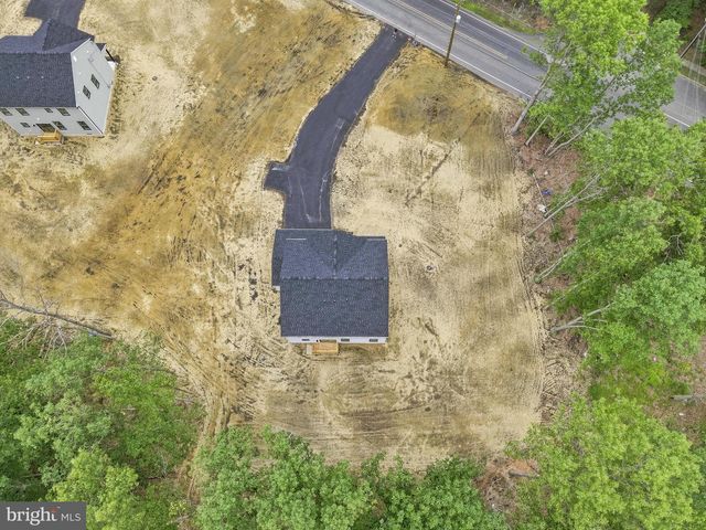 102 BLUE ANCHOR RD, Sicklerville, NJ 08081