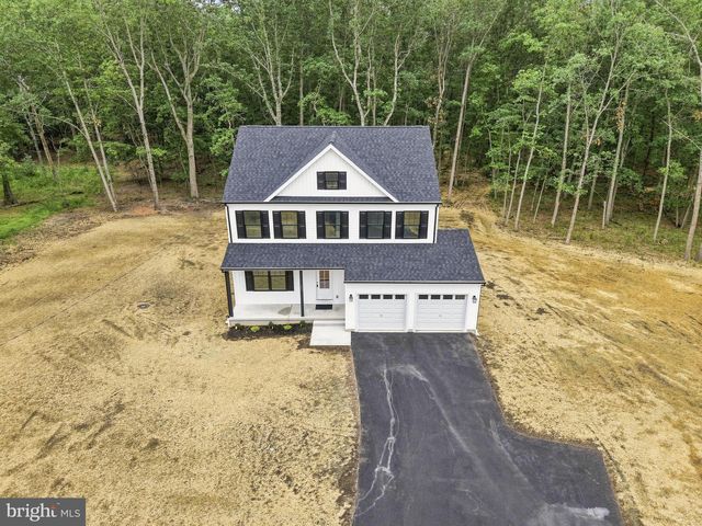 102 BLUE ANCHOR RD, Sicklerville, NJ 08081