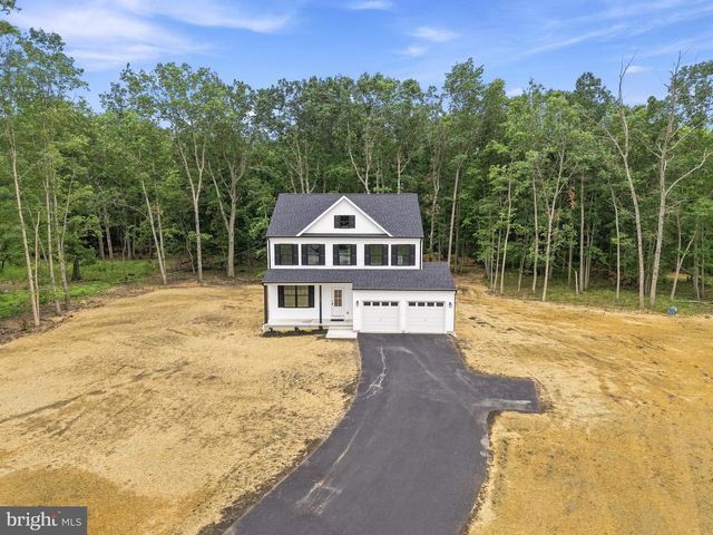 102 BLUE ANCHOR RD, Sicklerville, NJ 08081