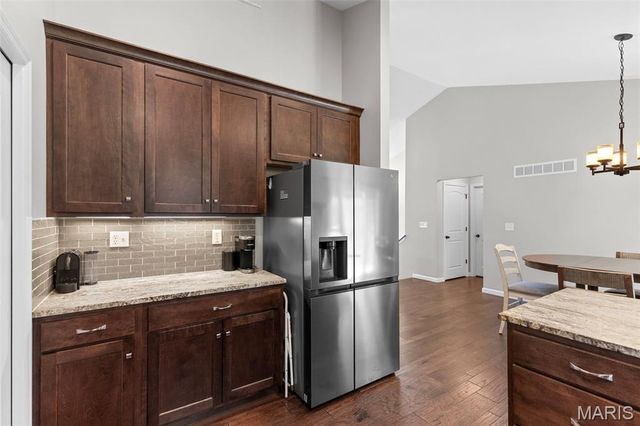 120 Willow Branch, Hillsboro, MO 63050