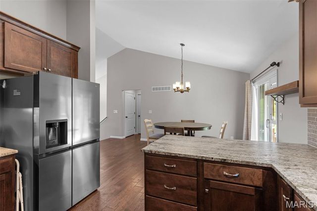 120 Willow Branch, Hillsboro, MO 63050