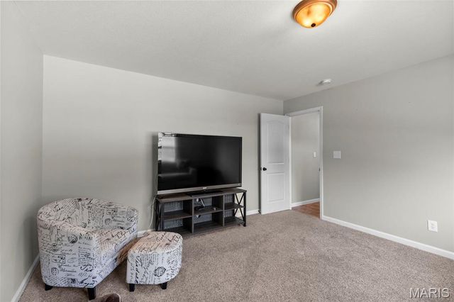 120 Willow Branch, Hillsboro, MO 63050