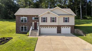 120 Willow Branch, Hillsboro, MO 63050