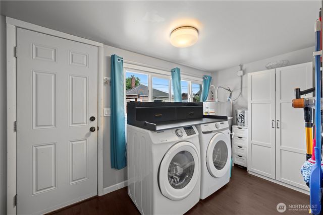 1925 Rainier Avenue, Everett, WA 98201