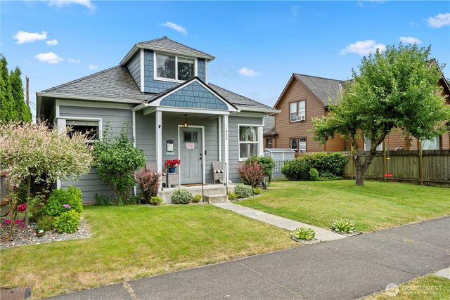 1925 Rainier Avenue, Everett, WA 98201