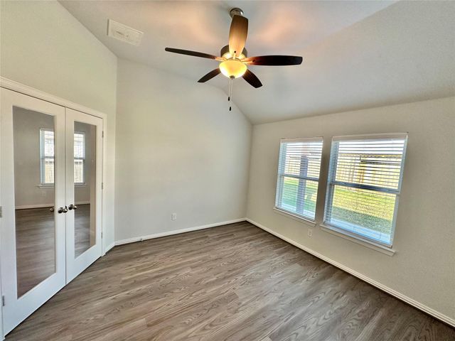 17830 Typhoon Way, Crosby, TX 77532